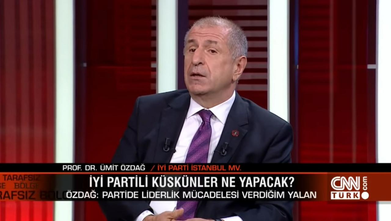 İstanbul Milletvekili Ümit Özdağ, İyi Parti saflarındayken 19.10.2020 tarihinde CNN Türk ekranlarında partisini eleştirmişti.