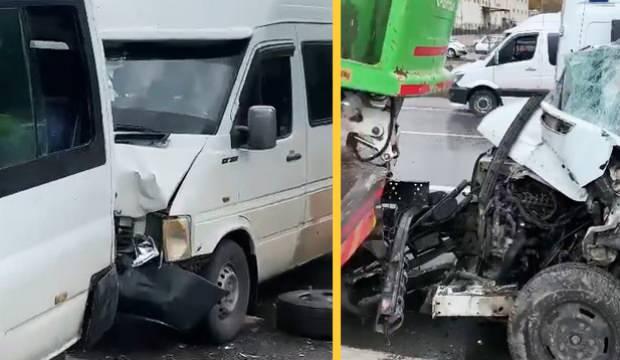 Kahramanmaraş’ta feci kaza! Minibüsler çarpıştı: 11 yaralı