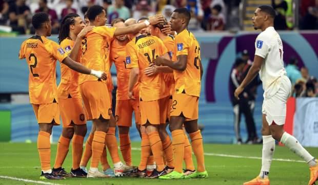Hollanda çeyrek finalde!