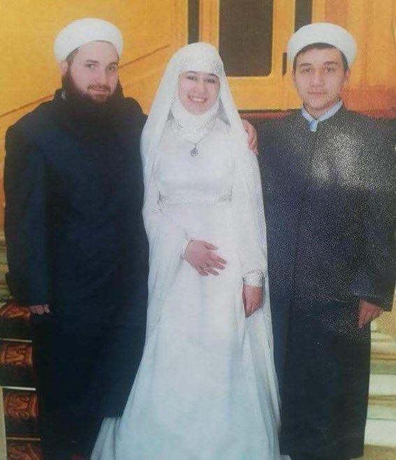 Mağdur edildiği ifade edilen Hatice Kübra Gümüşel'in düğününde çekilen fotoğrafı.