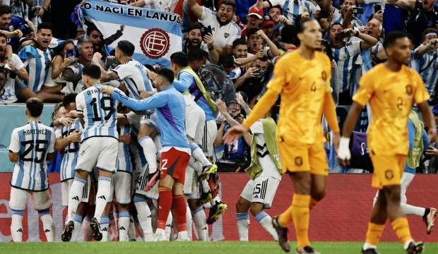 Weghorst'un golleri yetmedi! Arjantin penaltılarla yarı finale u&ccedil;tu