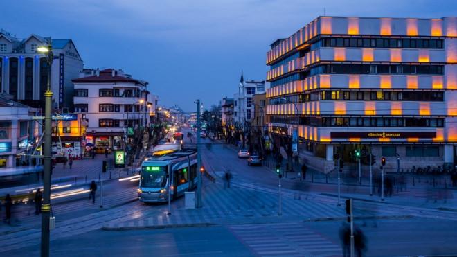 Mevlana Caddesi, Konya
