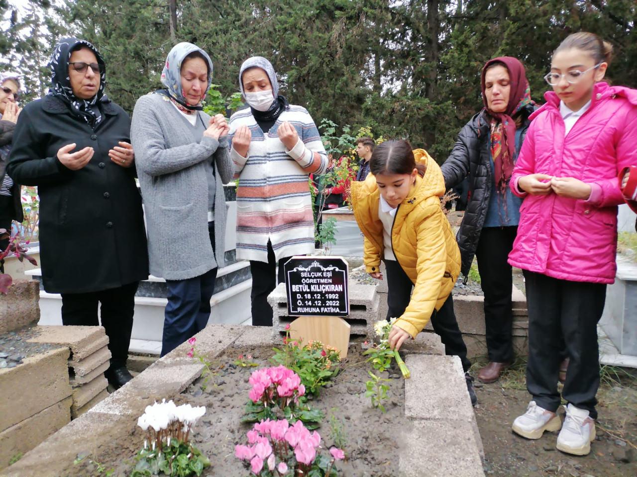 Hatay'da hayatını kaybeden Betül Kılıçkıran'ın cenazesi