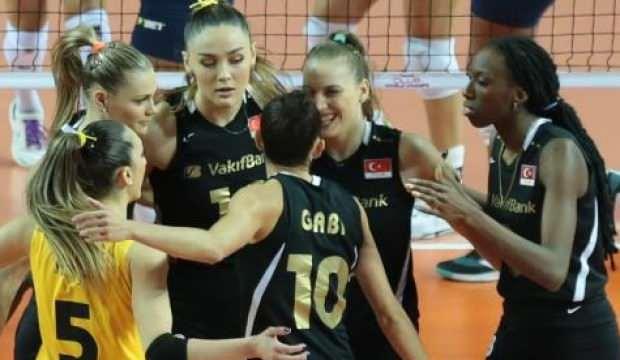 Vakıfbank finale yükseldi