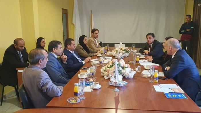 HDP heyeti Bingazi'de darbeci Hafter'in kurmaylarıyla görüştü.