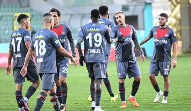 Fatih Karagümrük kupada son 16 turunda!
