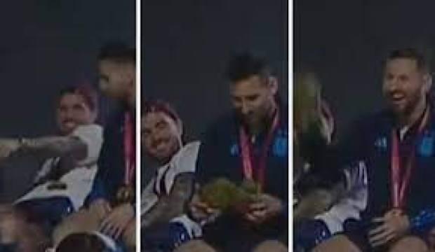 Mbappe çok kızacak! Messi görünce kahkaha attı