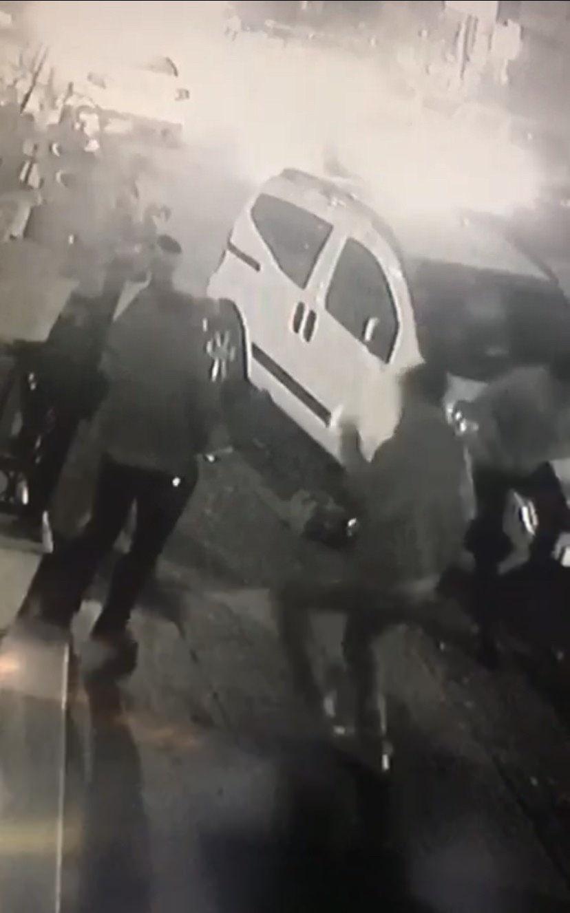 İstanbul'da camideki öğrencilerine Kur'an dersi vermeye giderken öldürülen genç hoca