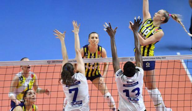 Fenerbahçe Opet, CEV'de Stuttgart'ı rahat yendi
