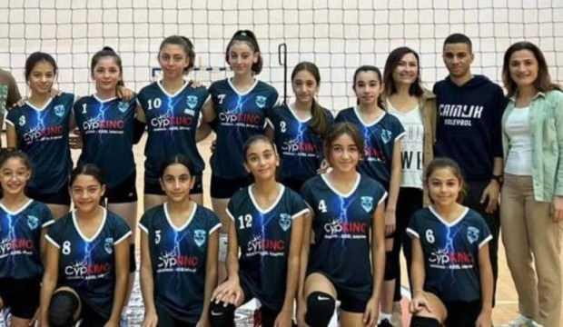 Enkaz altındaki 16 voleybolcudan acı haber