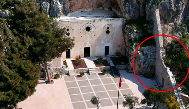 Dünyanın ilk mağara kilisesiydi! Hatay'daki depremden sonra görenler şaştı kaldı!