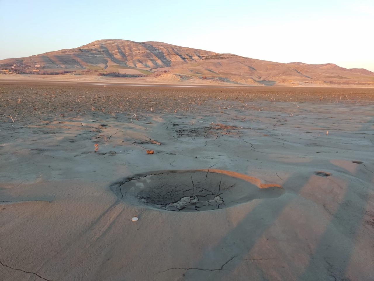 Elazığ'daki ürküten görüntüyle ilgili jeoloji mühendisinden açıklama: Bizi bile şaşırttı!