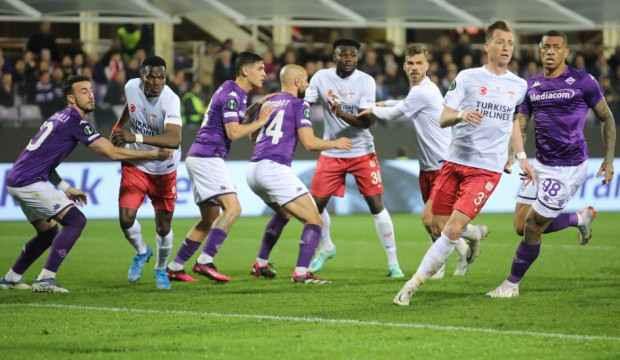 Sivasspor, 3 eksikle Fiorentina karşısında