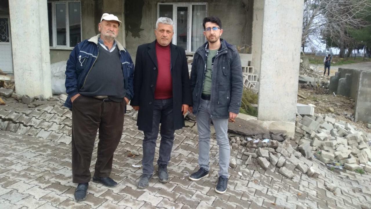 Ozan Köyü Muhtarı Şerif Erinmez, bölgede bulunan Haber7 Editörü Nurullah Alpay’a açıklamalarda bulundu. 