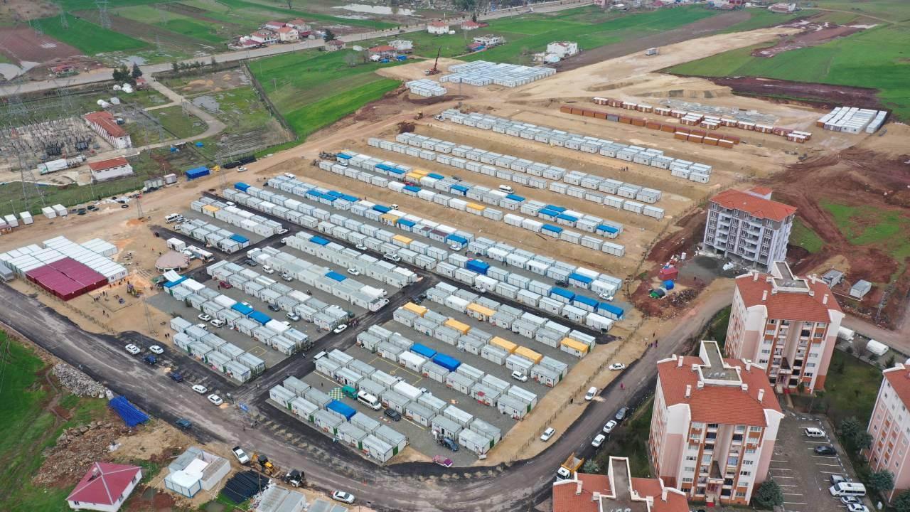 Esenler Belediyesi'nin Adıyaman'ın Gölbaşı ilçesinde kurduğu konteyner kent