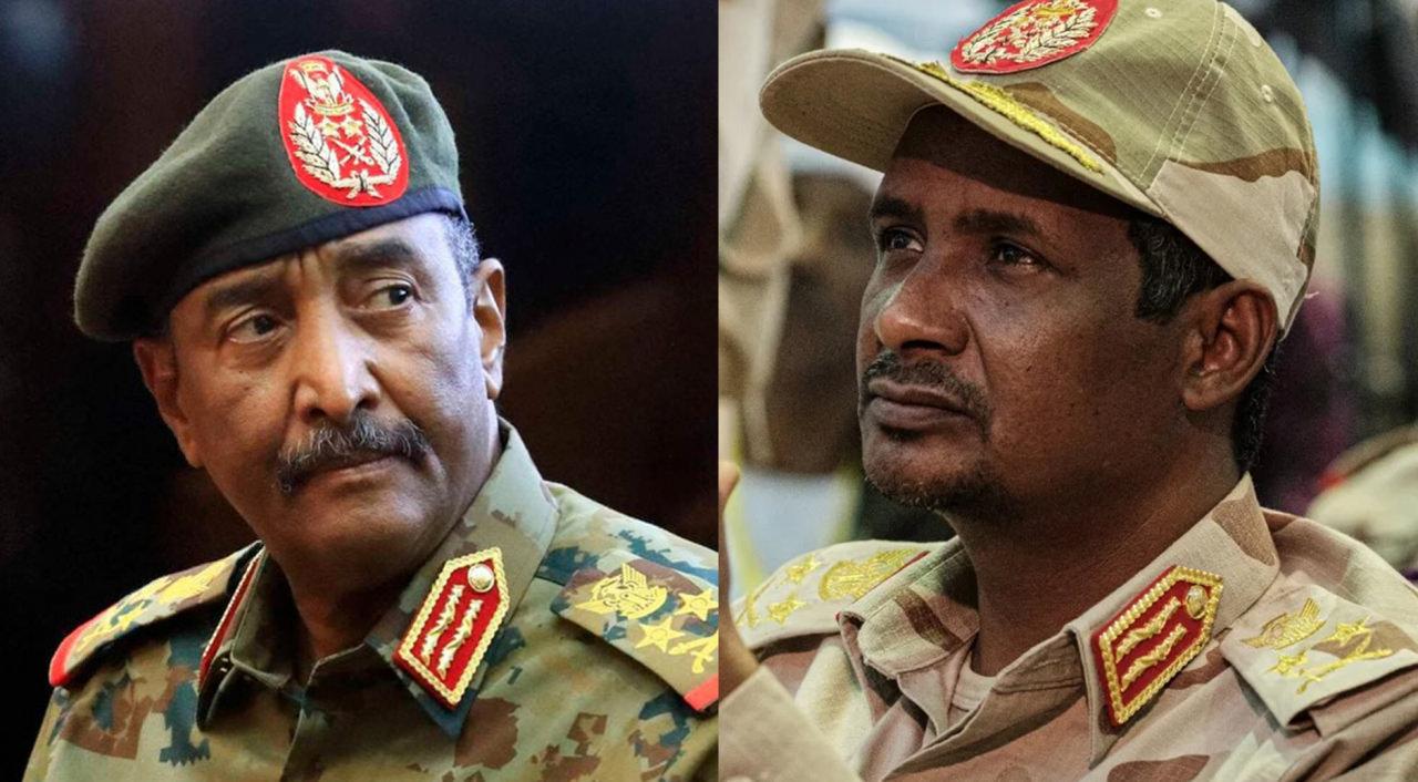Sudan Genelkurmay Başkanı General Abdülfettah el-Burhan (solda) ve Hızlı Destek Kuvvetlerii Komutanı General Mohamed Hamdan Dagalo (sağda))