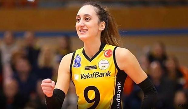 VakıfBank sezonu çifte kupa ile kapatmak istiyor