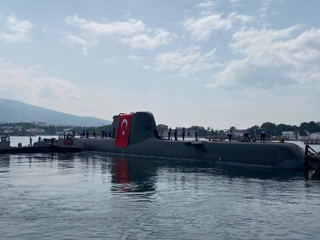 MSB duyurdu! Yeni tip denizaltı gemisi Hızırreis suya indirildi