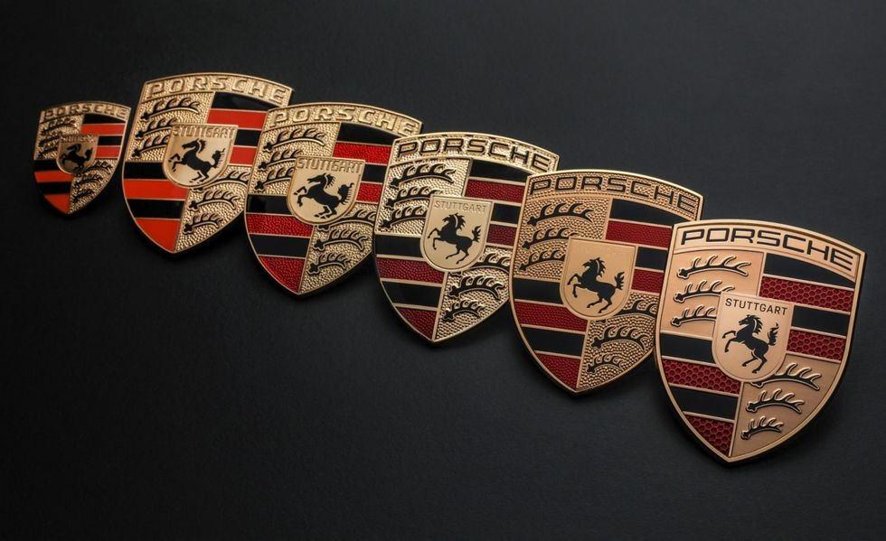 Porsche'nin geçmişten günümüze logoları: Sağdaki en yenisi...