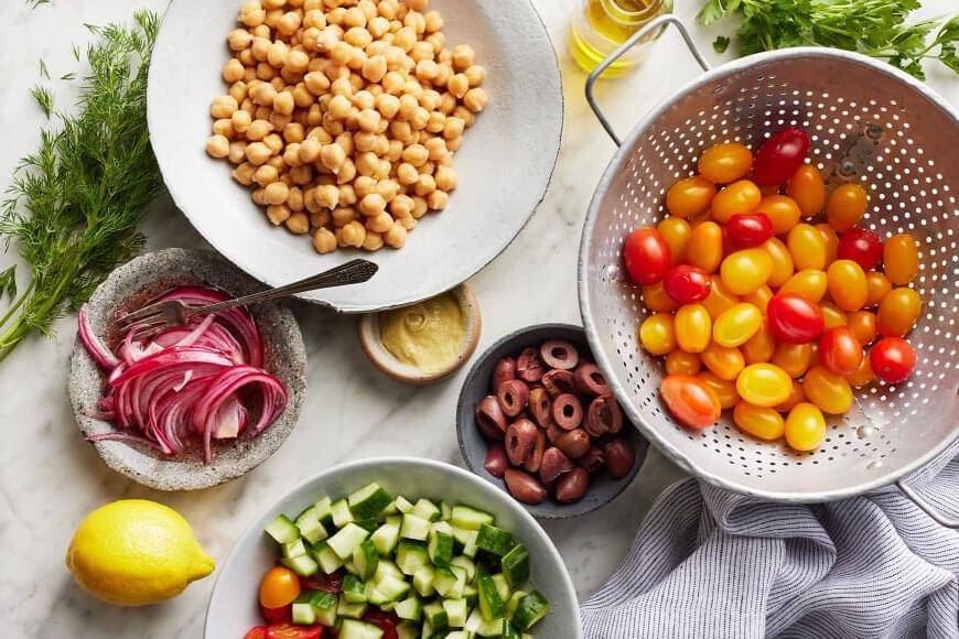 Yaz günlerinin favorisi: Nohut salatası tarifi, nasıl yapılır? 