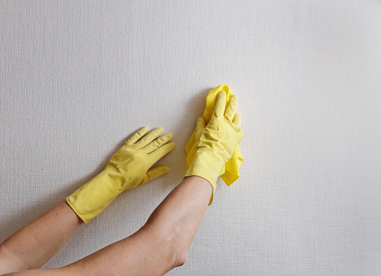 4 etkili yöntem: Duvardaki yağ lekeleri nasıl temizlenir?