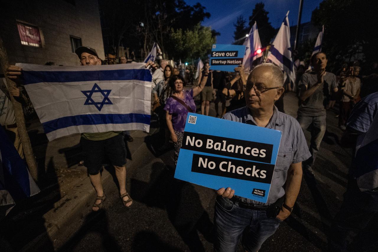 Netanyahu hükümetinin yargı düzenlemesi her gün protesto ediliyor.