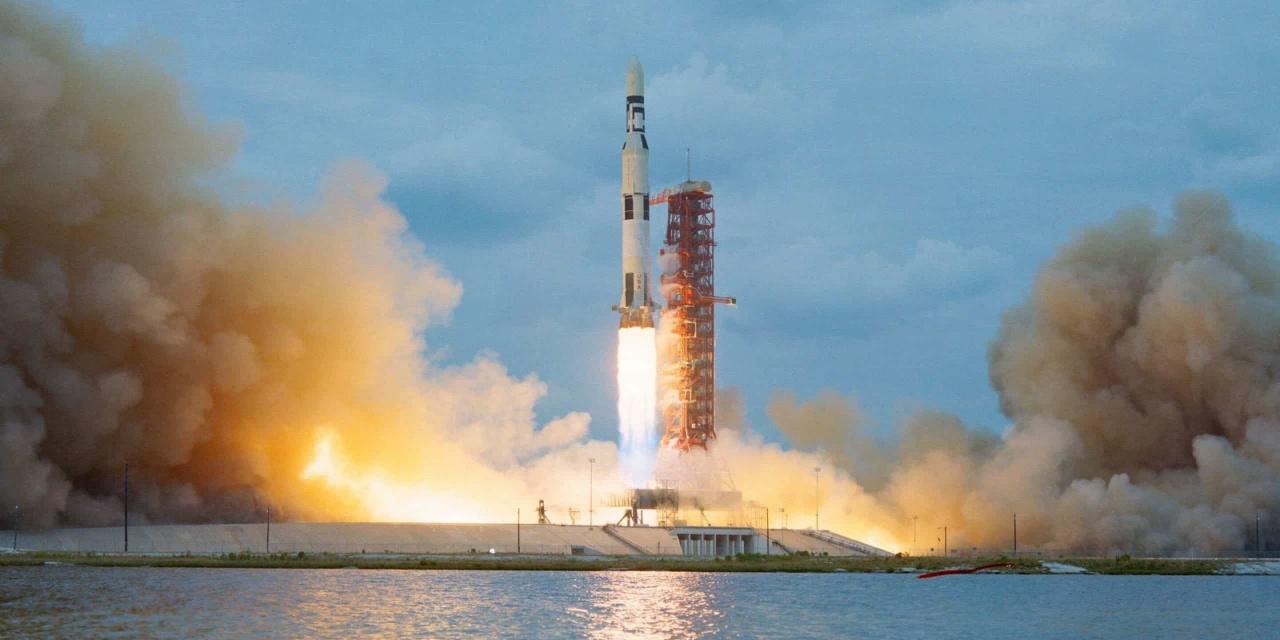 Apollo 11, 16 Temmuz 1969'da fırlatıldı