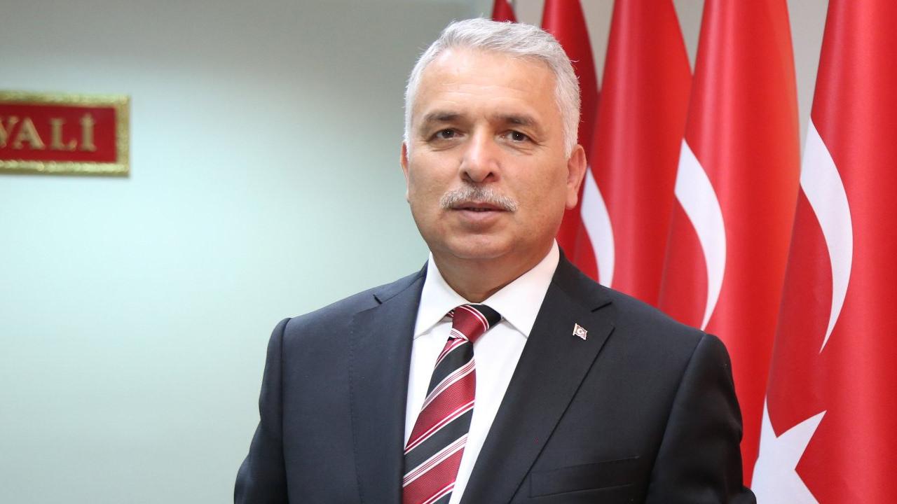 Trabzon Valisi Aziz Yıldırım 