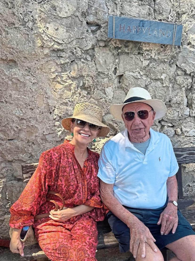 Murdoch ve Zhukova, Akdeniz tatilinde