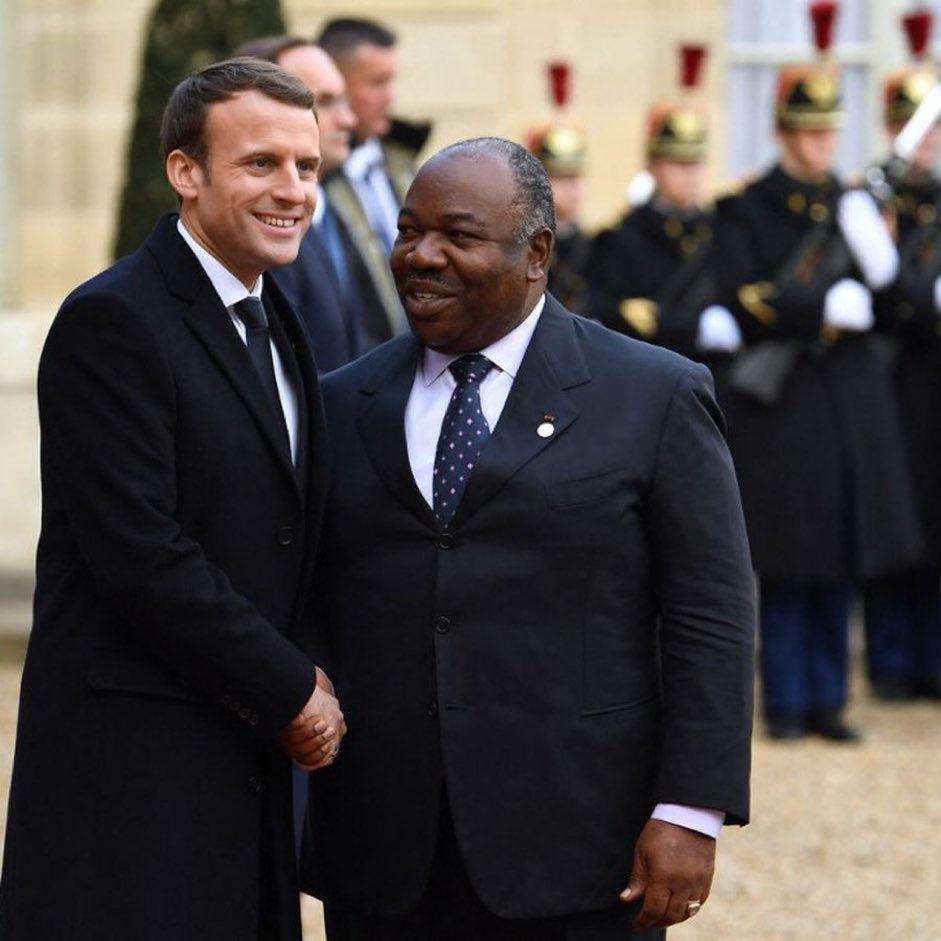 Fransa Cumhurbaşkanı Macron ve Gabon'da darbeyle devrilen Ali Bongo 