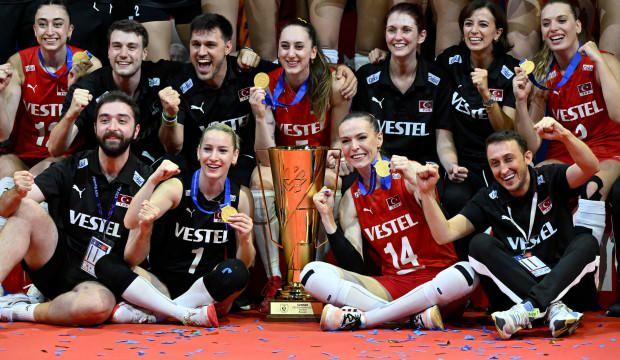 Eda Erdem'den 100. Yıl vurgusu