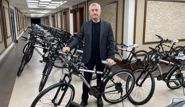 Şahinbey Belediyesi'nden 5 teşekküre 1 bisiklet
