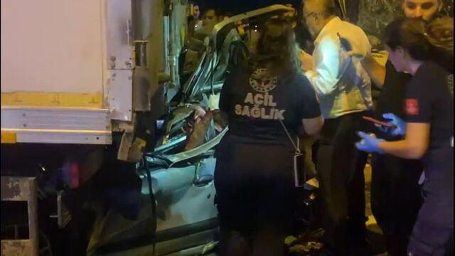 İstanbul'da zincirleme trafik kazası: 4 ölü, 4 yaralı