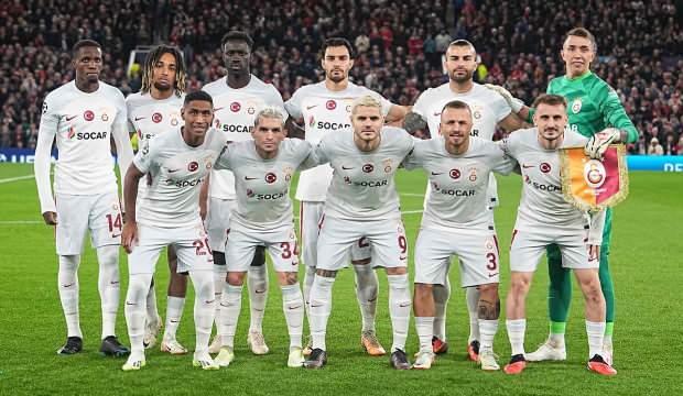 Galatasaray'ın tarihi galibiyeti İngiltere'de manşetleri süsledi!