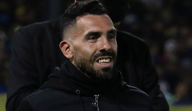 Carlos Tevez'den flaş sözler! "Okuma yazmayı bilmiyorlar"