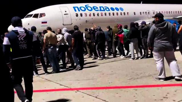 Dağıstan'a İsrail uçağı indi, ülke karıştı! Rusya'dan son dakika açıklama!