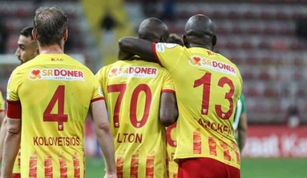 Kayserispor uzatmalarda açıldı! 4 golle turladılar