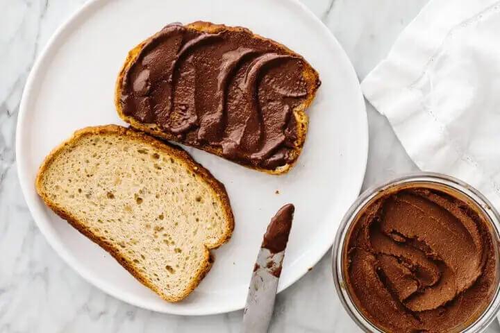 Ev yapımı sürülebilir çikolata tarifi, nasıl yapılır? Basit ev yapımı nutella tarifi…