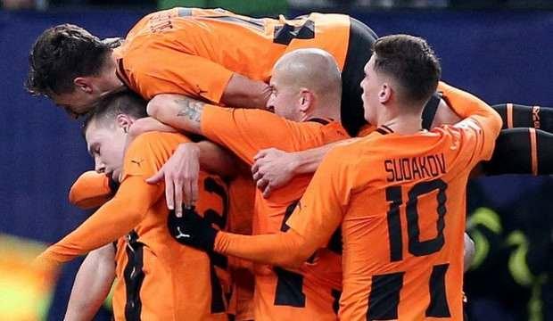 Barcelona'ya Devler Ligi'de büyük şok! 