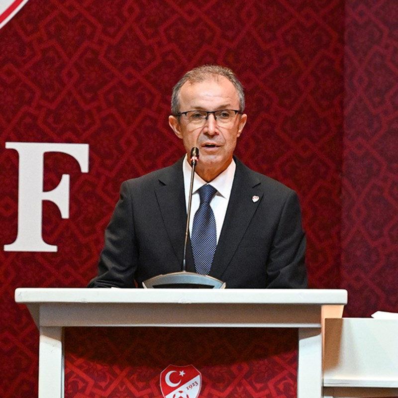 MHK Başkanı Ahmet İbanoğlu.