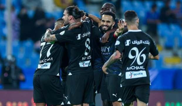 Al Hilal, Al Hazem'e gol olup yağdı! Tarihi fark