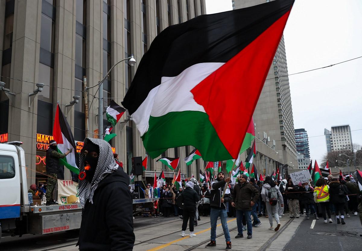 Kanada'da Filistin'e destek gösterisi.