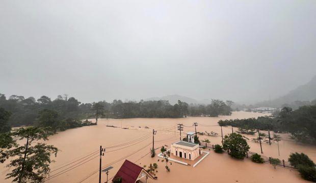 Tayland’ın güneyinde sel felaketi: 20 bin ev kullanılamaz halde