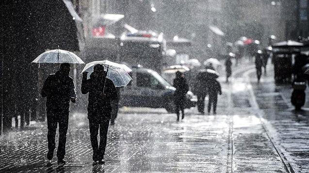 Meteoroloji peş peşe uyardı! İstanbul'a ikinci ve üçüncü kar yağışı geliyor! Tarih verildi