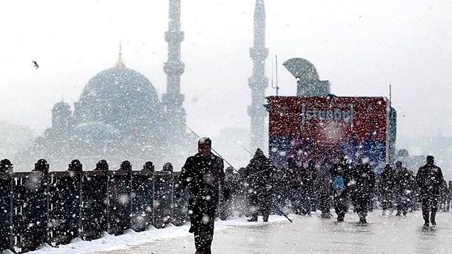 Meteoroloji peş peşe uyardı! İstanbul'a ikinci ve üçüncü kar yağışı geliyor! Tarih verildi