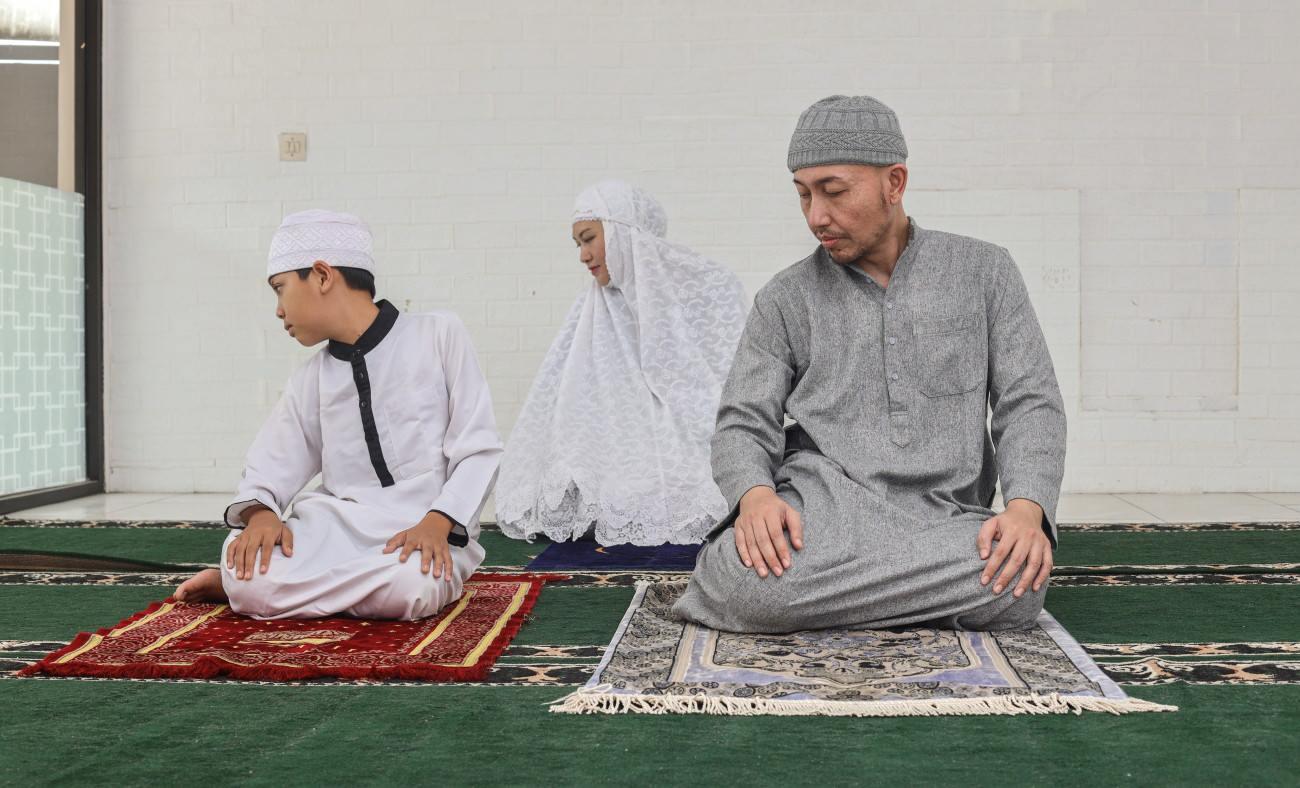 &Ccedil;ocuklara Namaz ile Kuran nasıl &ouml;ğretilir? Kurana ve namaza alıştırmak i&ccedil;in...