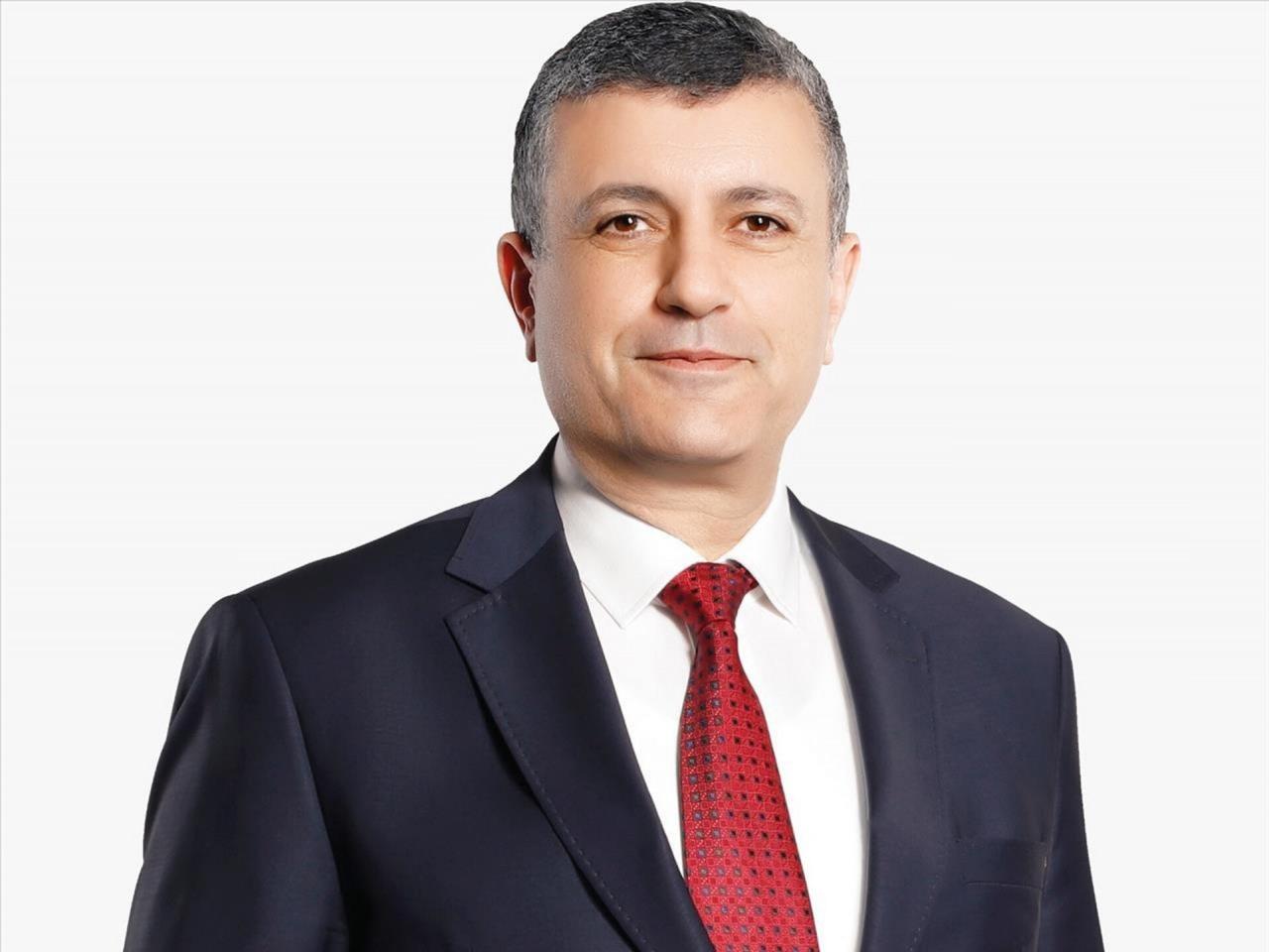 Esenyurt'un mevcut CHP'li Belediye Başkanı Kemal Deniz Bozkurt