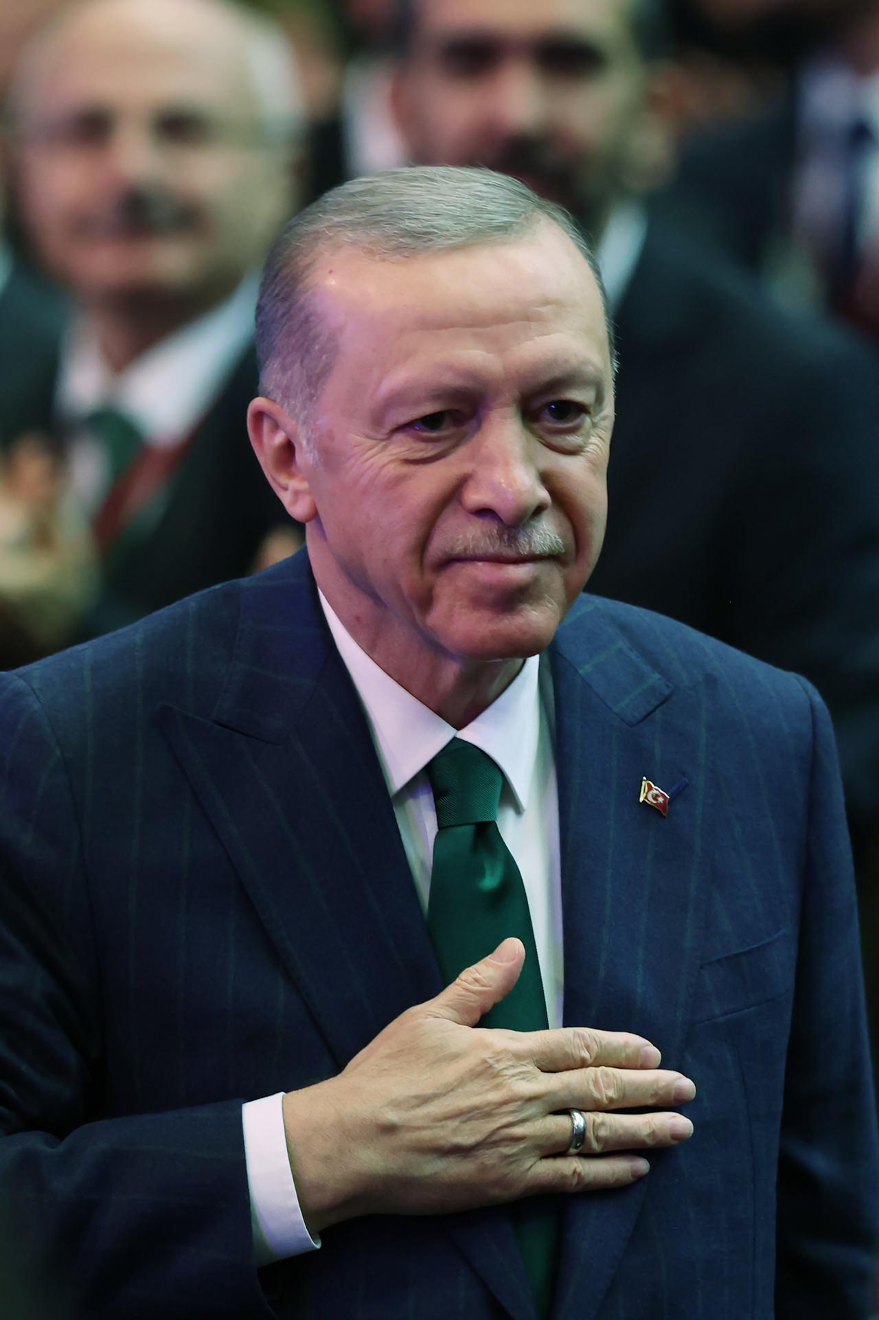 Erdoğan, BAE'de! Tüm dünyanın gözünü çevirdiği zirvede onur konuğu olacak