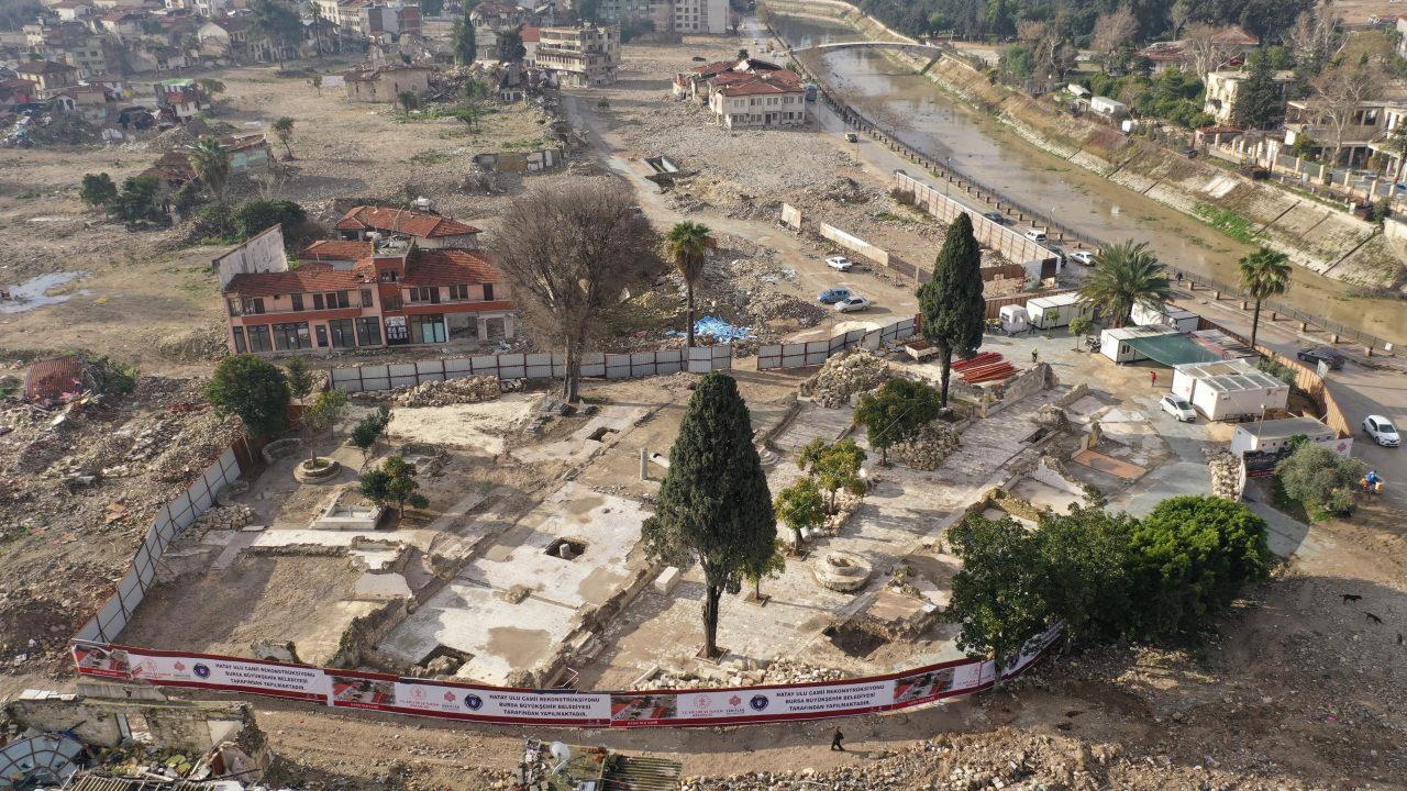 Antakya Camii'nin enkazı kaldırıldı: Bursa Büyükşehir Belediyesi restore edecek