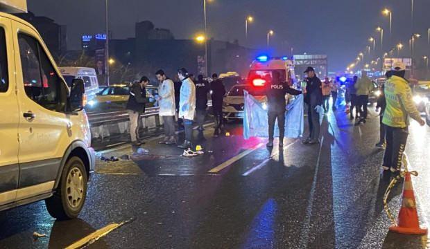 İstanbul'da feci kaza: Bariyerlere çarparak can verdi
